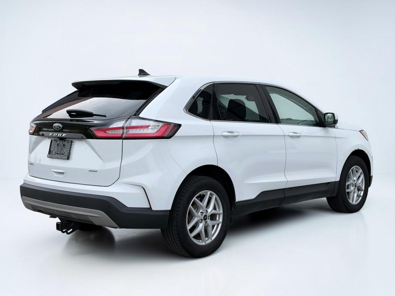 2023 Ford Edge SEL Photo