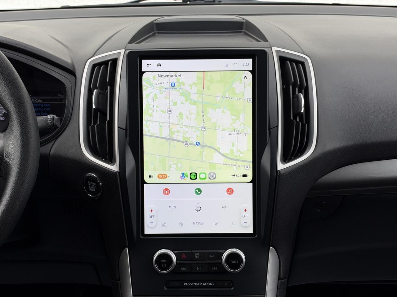 2023 Ford Edge SEL Photo