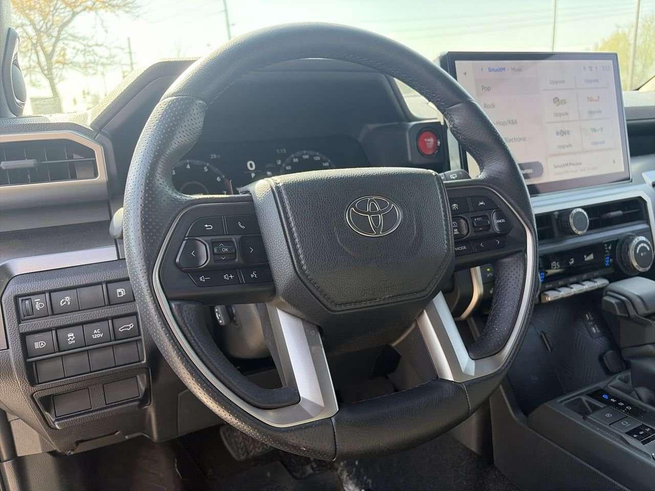 2025 Toyota 4Runner TRD Off Road FINANCED PRICE ADVERTISED    CLOTH   WIRELESS CARPLAY/ANDROID AUTO   RUNNING BOARDS   HEAT SEATS Photo