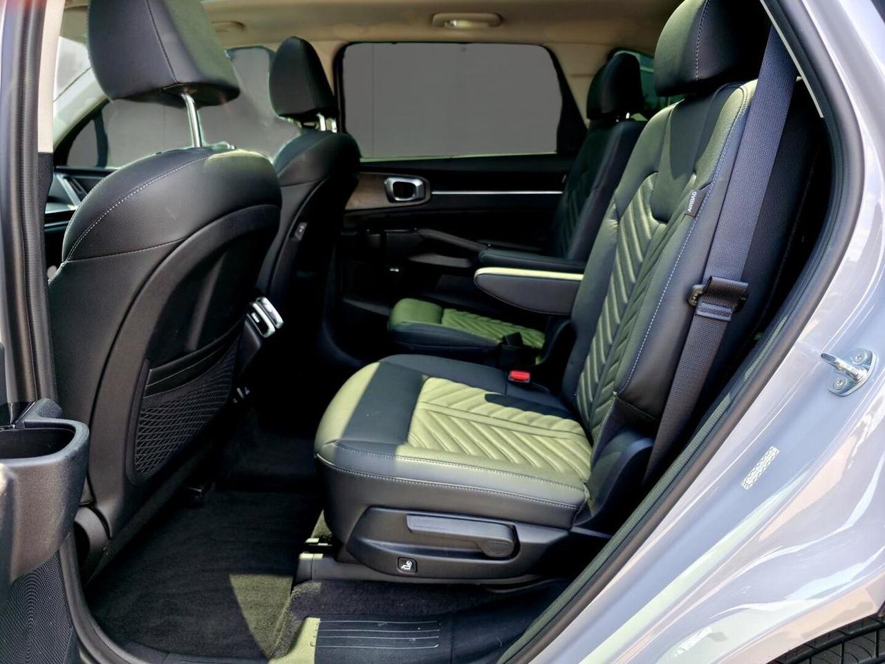2025 Kia Sorento X-Line Limited TI avec intérieur noir (BA8) Photo
