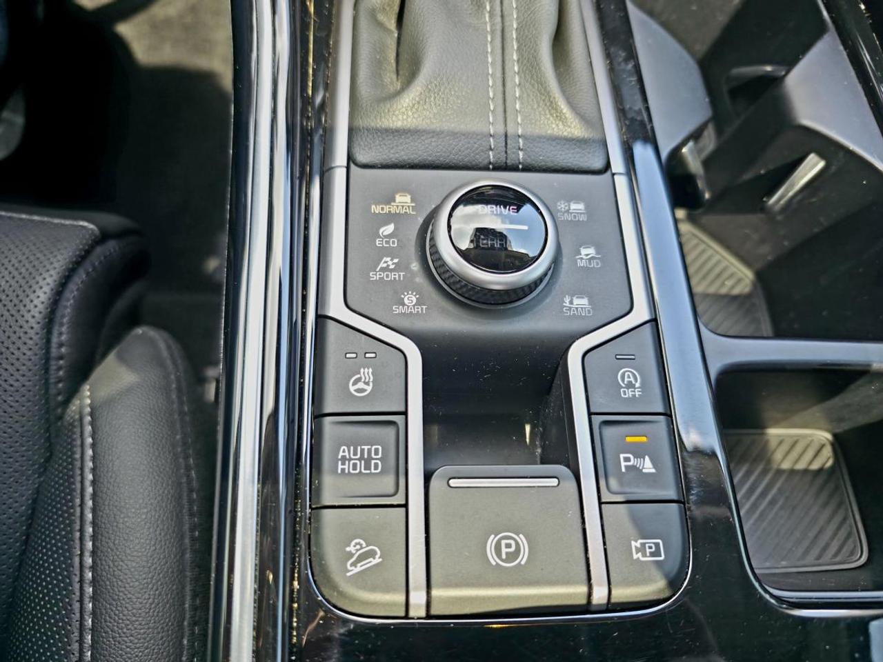 2025 Kia Sorento X-Line Limited TI avec intérieur noir (BA8) Photo
