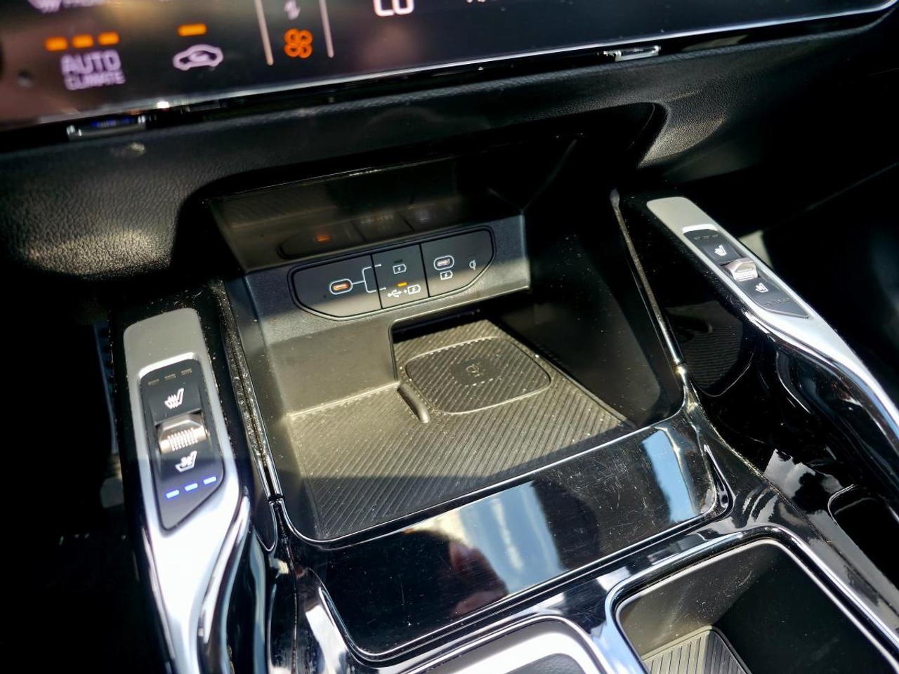 2025 Kia Sorento X-Line Limited TI avec intérieur noir (BA8) Photo