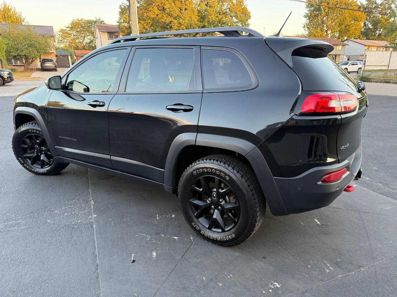 2015 Jeep Cherokee 4WD 4dr Trailhawk Photo