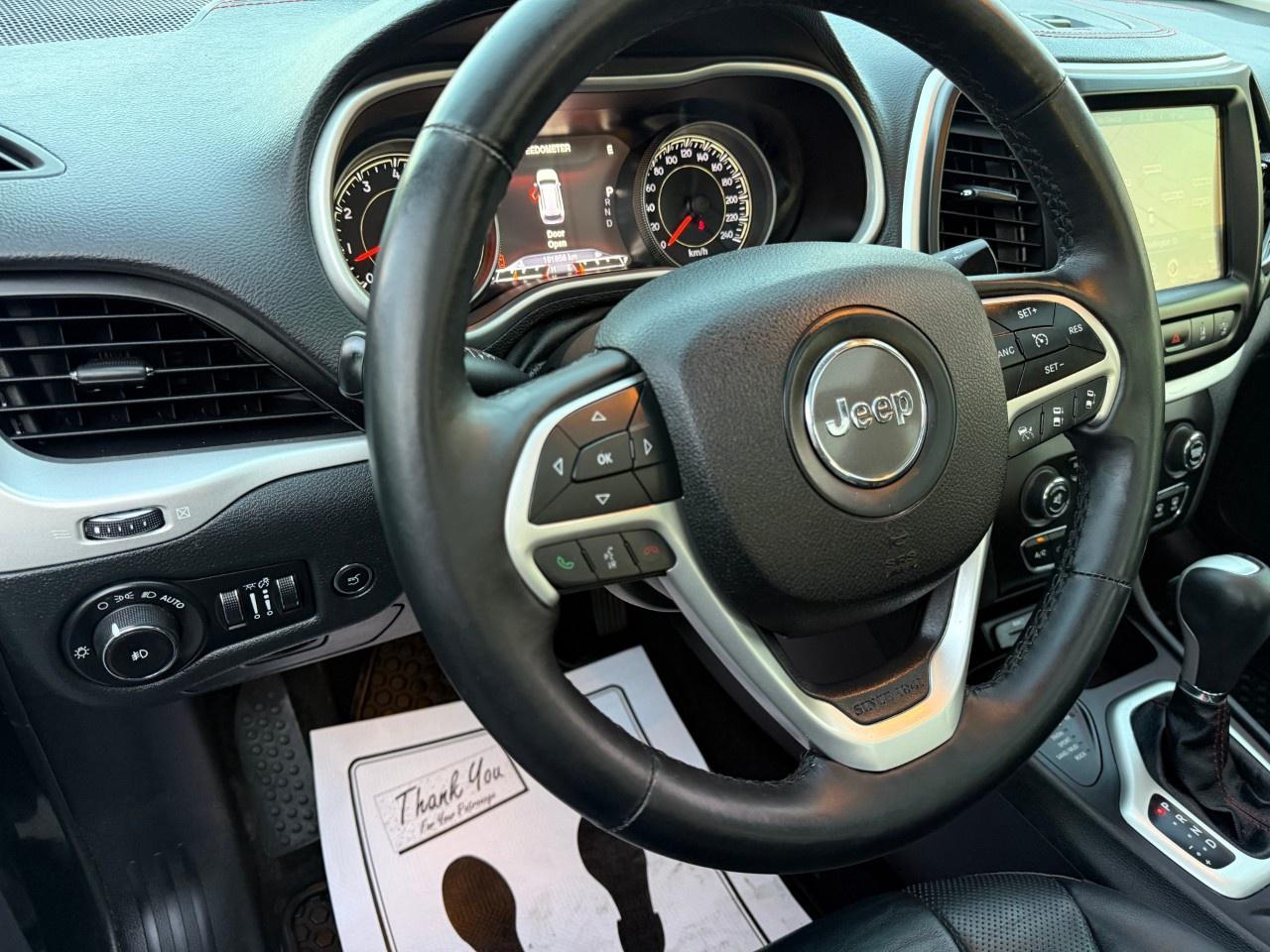 2015 Jeep Cherokee 4WD 4dr Trailhawk Photo