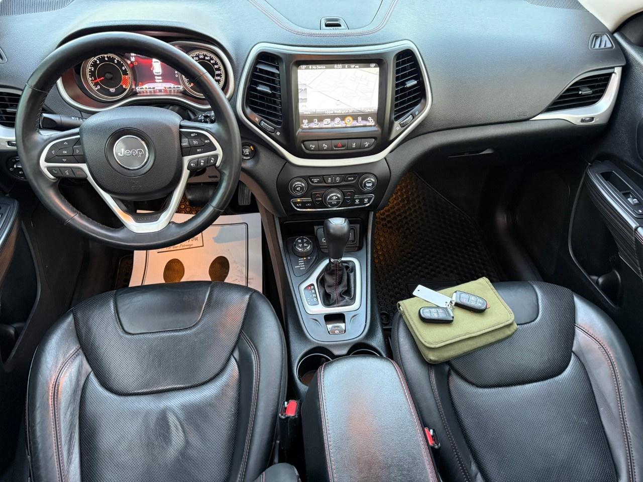 2015 Jeep Cherokee 4WD 4dr Trailhawk Photo