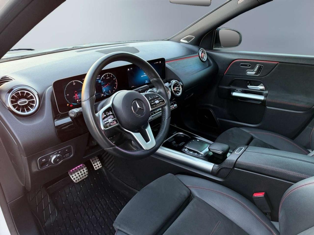 2021 Mercedes-Benz GLA GLA 250 4MATIC AMG NIGHT PKG * 1 OWNER / LOW KM / PANORAMIC ROOF Photo
