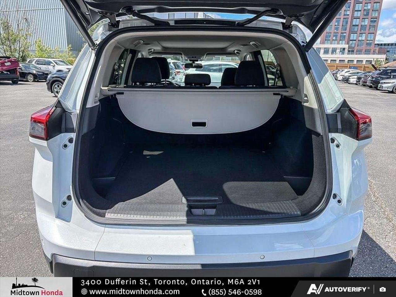 2024 Nissan Rogue AWD SV Moonroof Photo