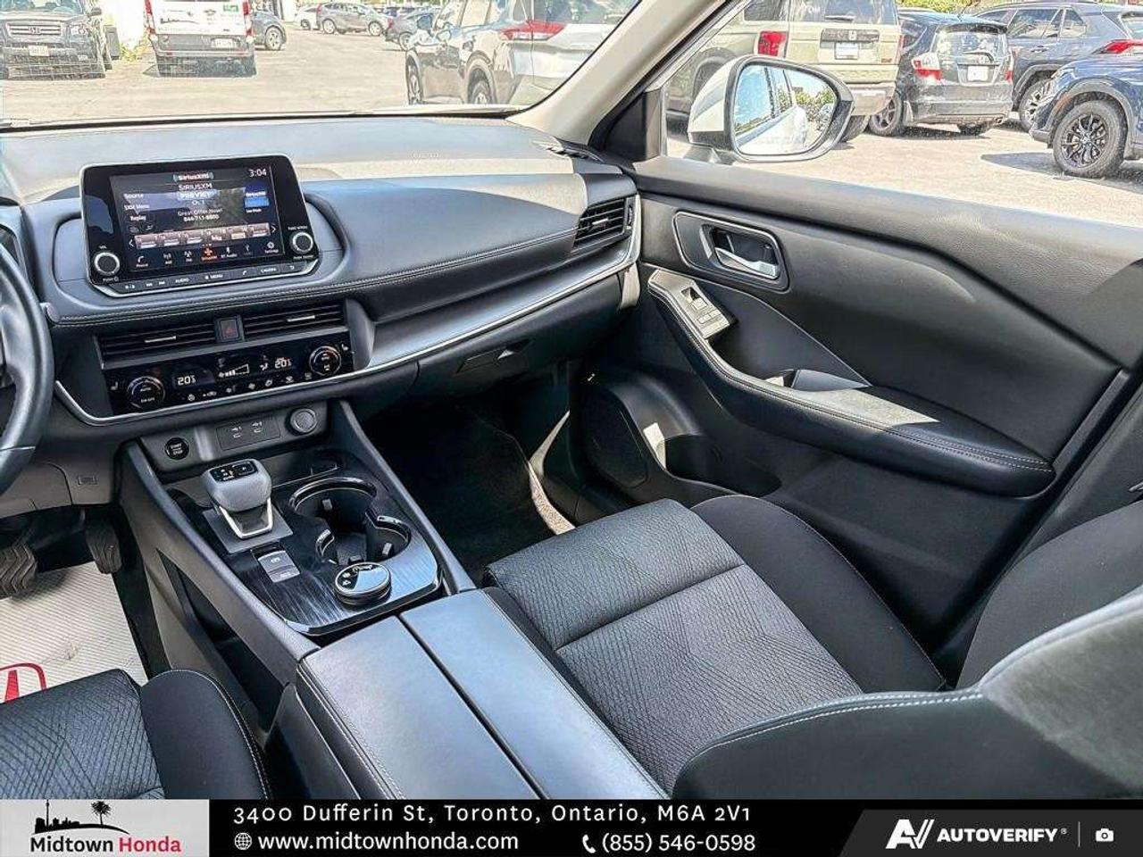 2024 Nissan Rogue AWD SV Moonroof Photo