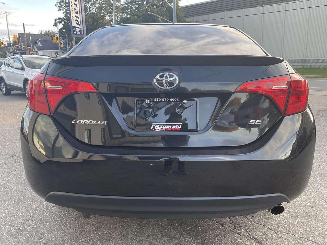 2019 Toyota Corolla SE - BACK-UP CAM! SAFETY SENSE! HEATED SEATS! Photo