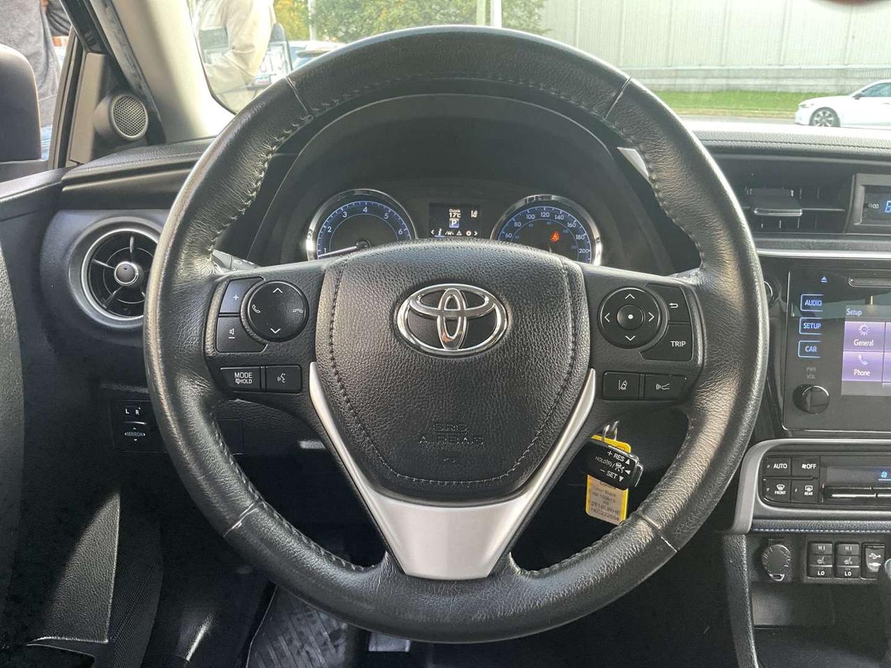 2019 Toyota Corolla SE - BACK-UP CAM! SAFETY SENSE! HEATED SEATS! Photo