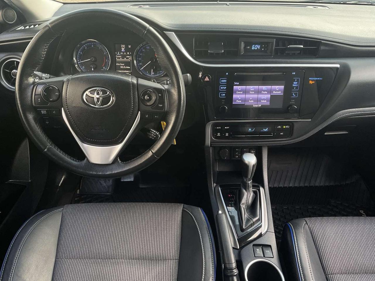 2019 Toyota Corolla SE - BACK-UP CAM! SAFETY SENSE! HEATED SEATS! Photo
