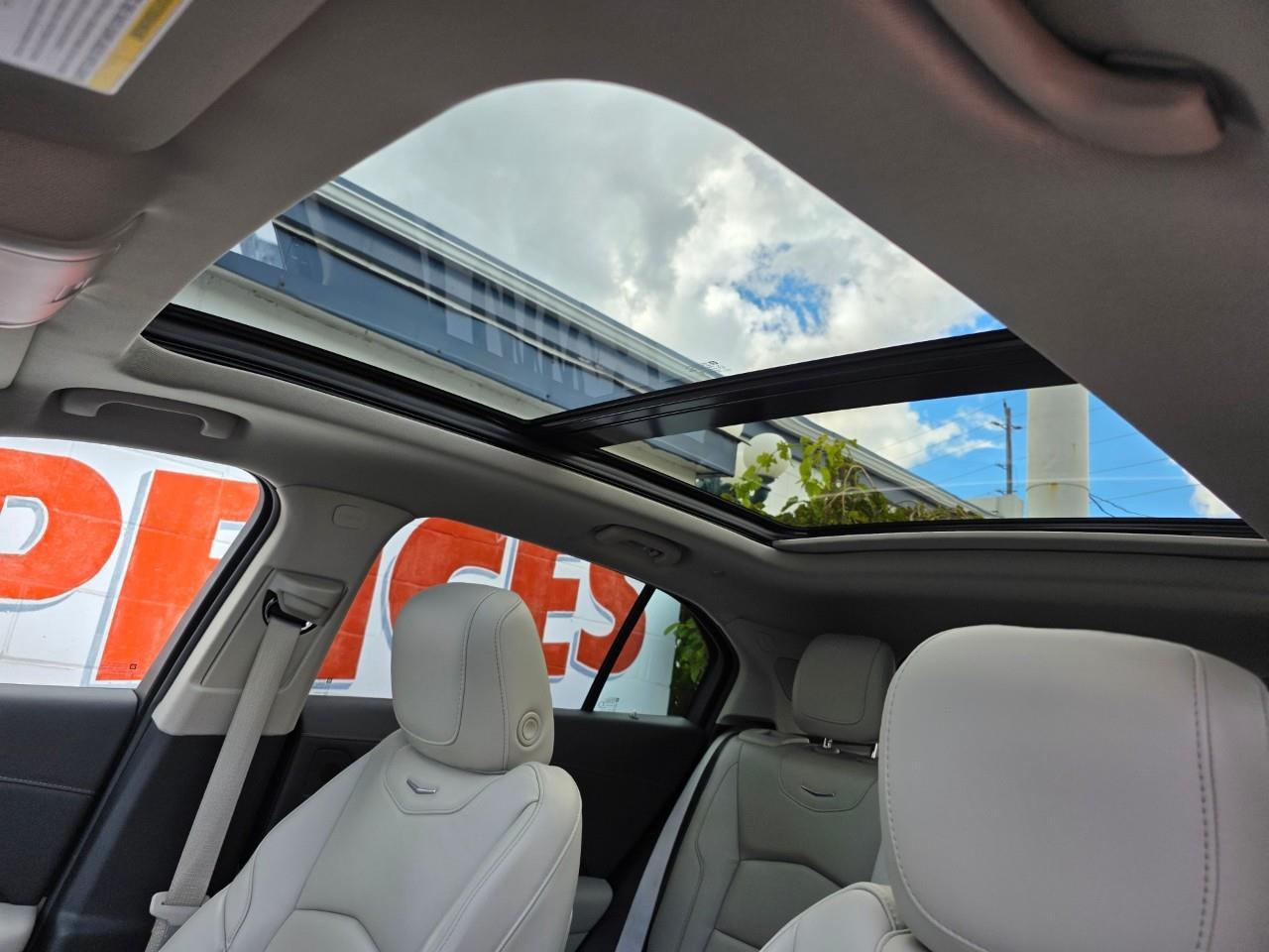 2022 Cadillac XT4 Premium Luxury 4dr All-Wheel Drive Photo