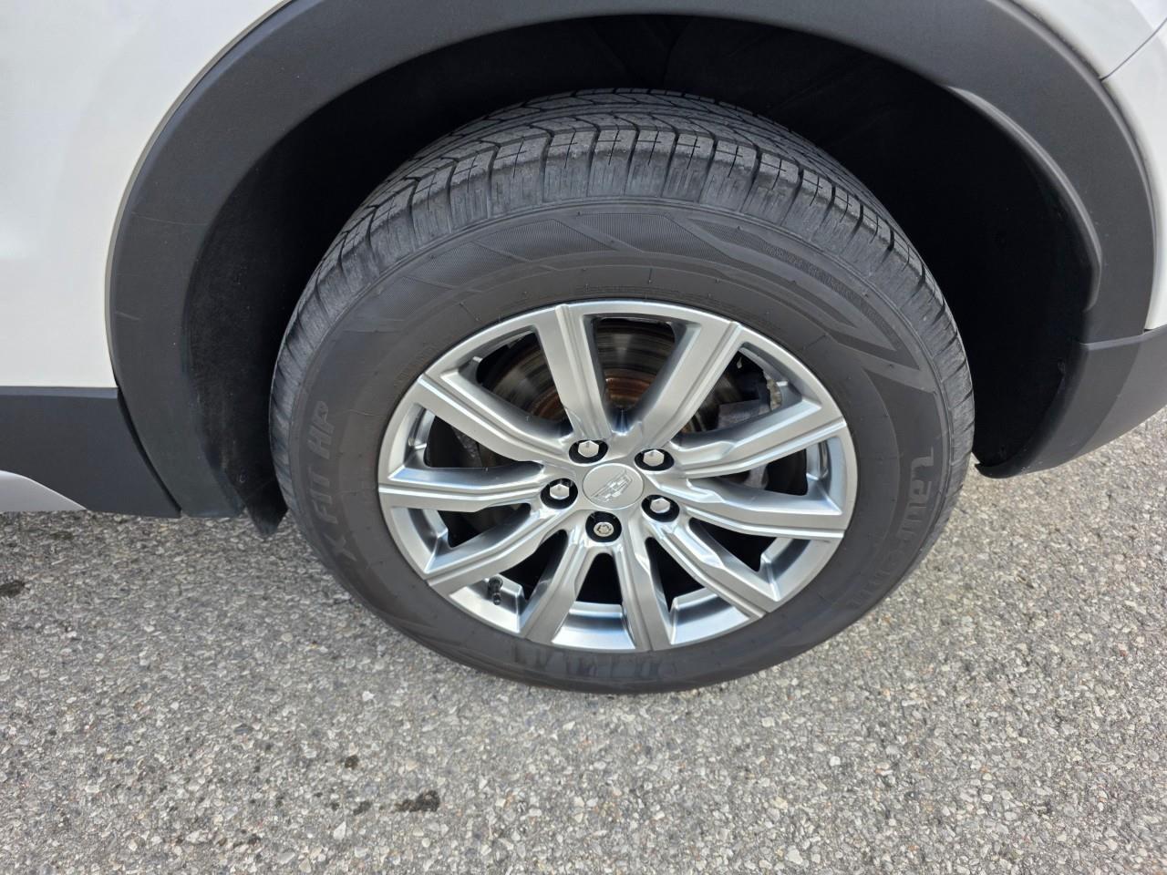 2022 Cadillac XT4 Premium Luxury 4dr All-Wheel Drive Photo