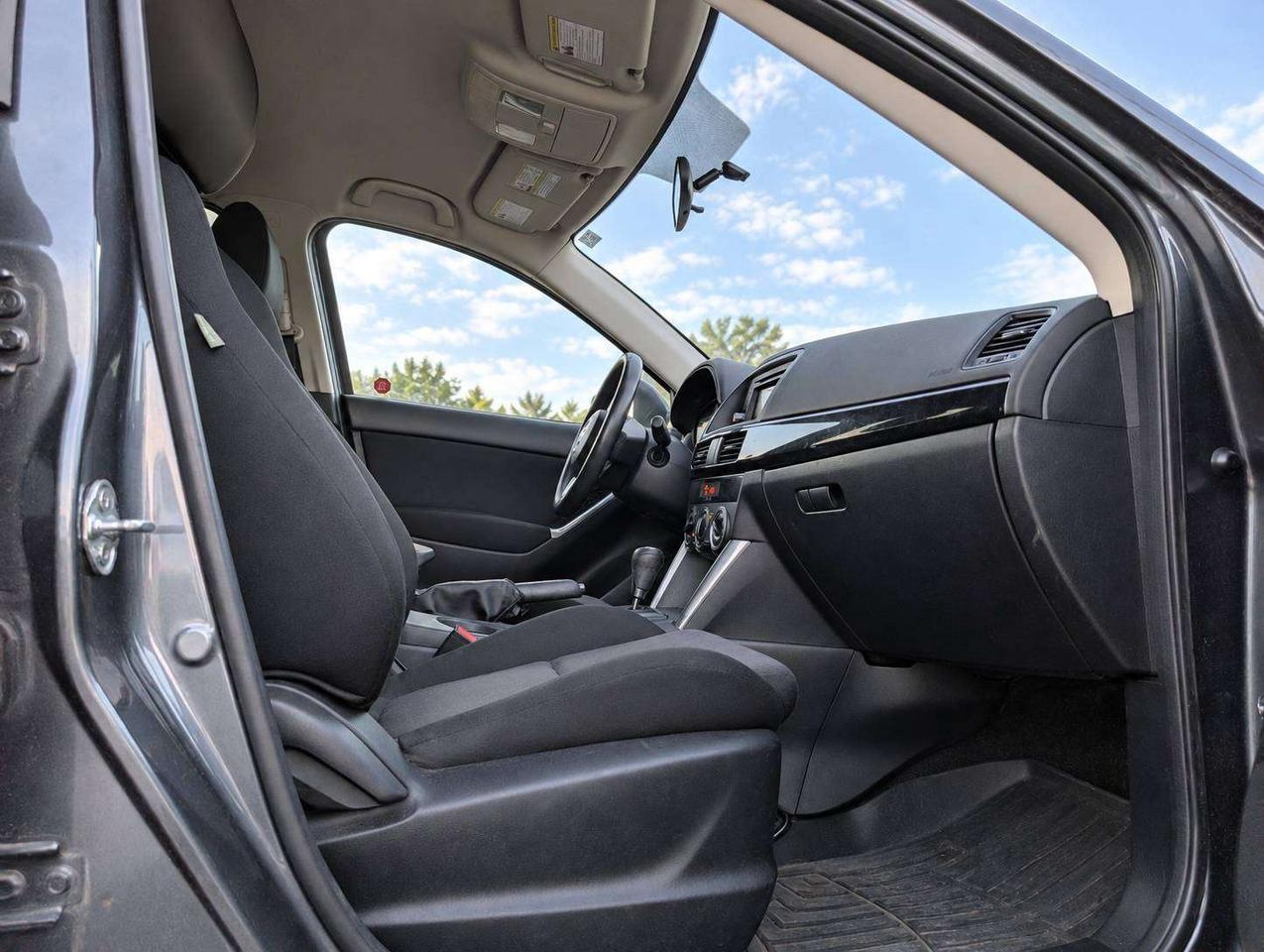 2013 Mazda CX-5 GX (One Owner) Photo