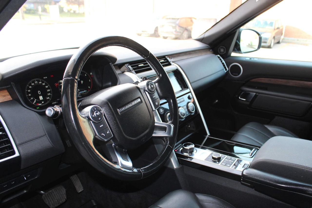 2018 Land Rover Discovery HSE - 7 PASSENGERS - 3.0L DIESEL Photo
