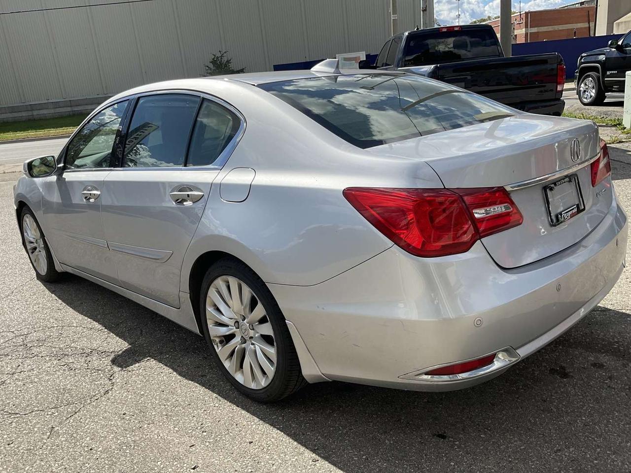 2014 Acura RLX Elite Package - LEATHER! NAV! BACK-UP CAM! COOLED SEATS! SUNROOF! Photo
