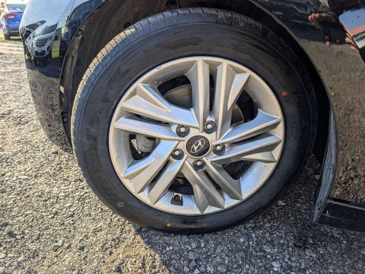 2020 Hyundai Elantra Preferred w/Sun&Safety Pkg SUNROOF CAMERA BLIND SPOT Photo