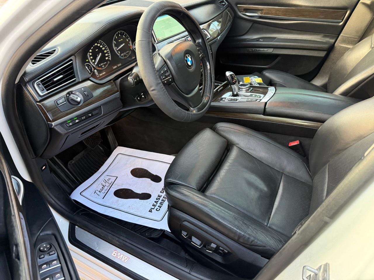 2014 BMW 7 Series 4dr Sdn 750Li xDrive AWD Photo