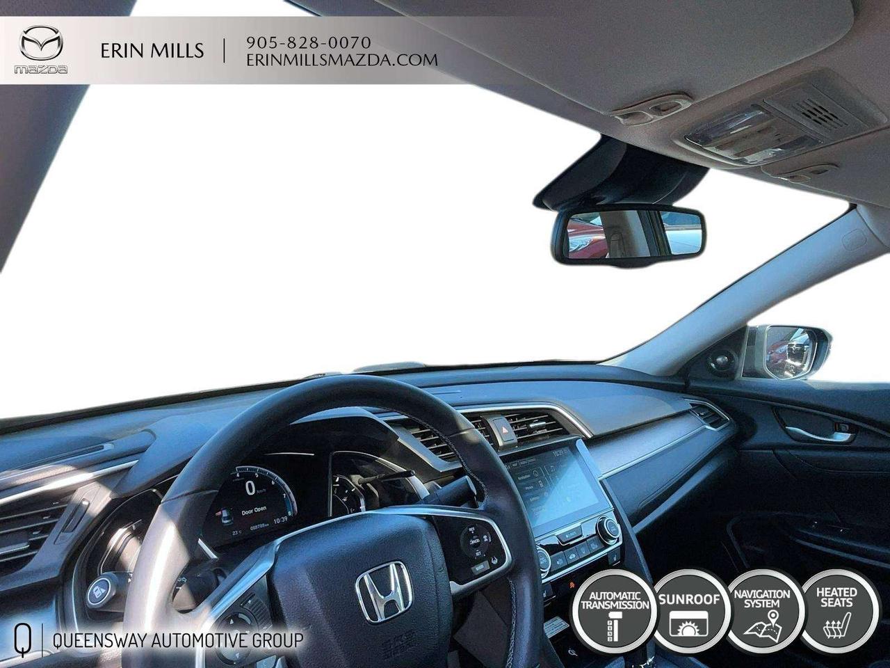2016 Honda Civic Touring LOW KMS Photo