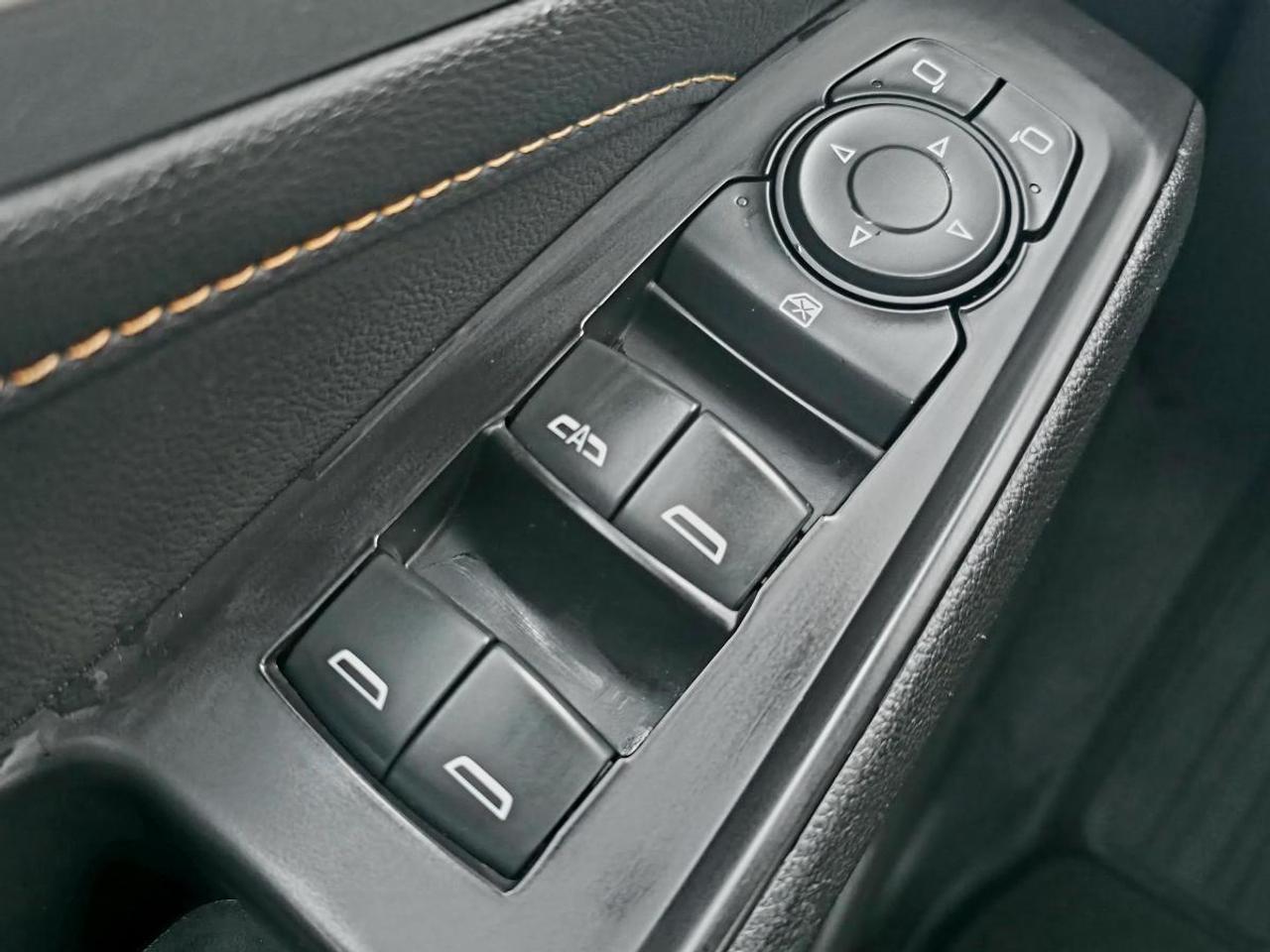 2020 Chevrolet Traverse LT tissu 4 portes TI avec 1LT Photo