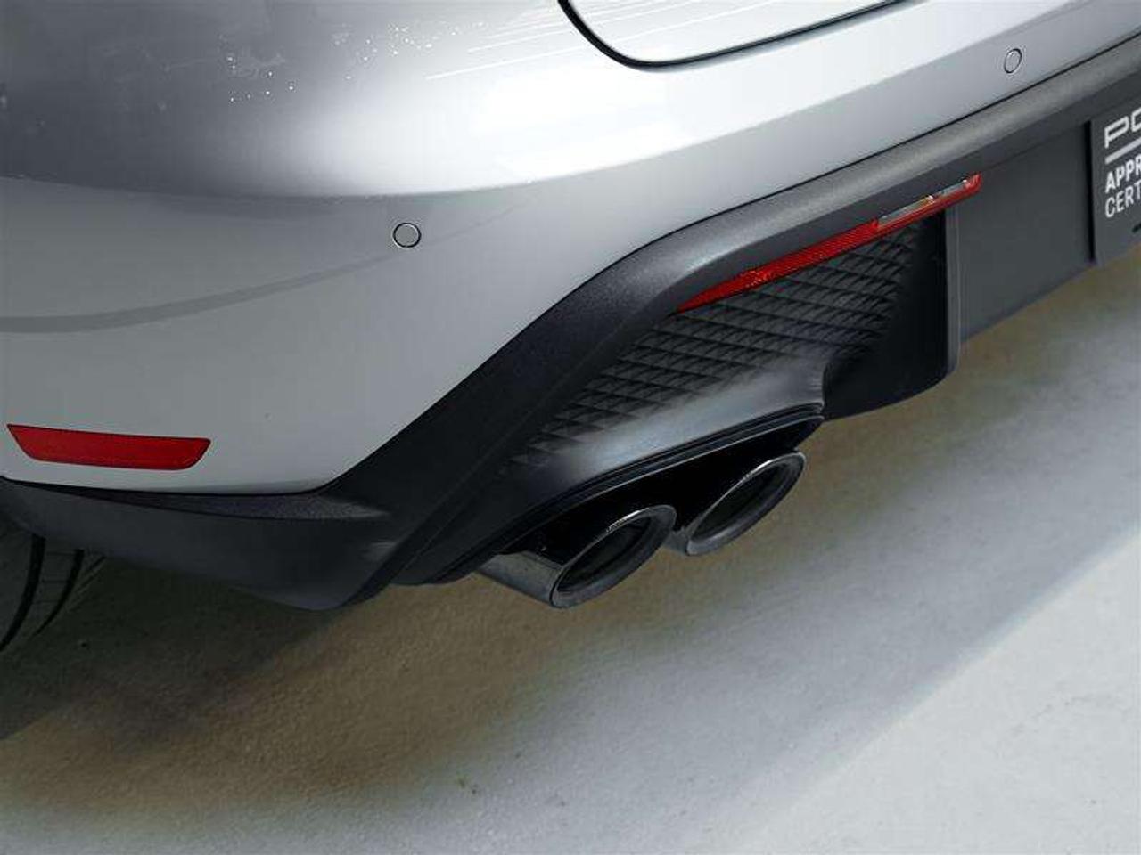 2024 Porsche Macan AWD Photo