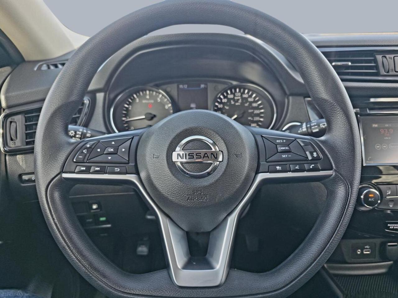2020 Nissan Rogue S Ti Photo