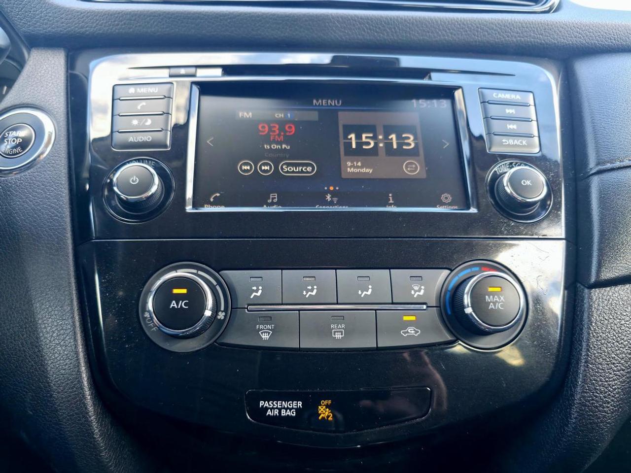 2020 Nissan Rogue S Ti Photo