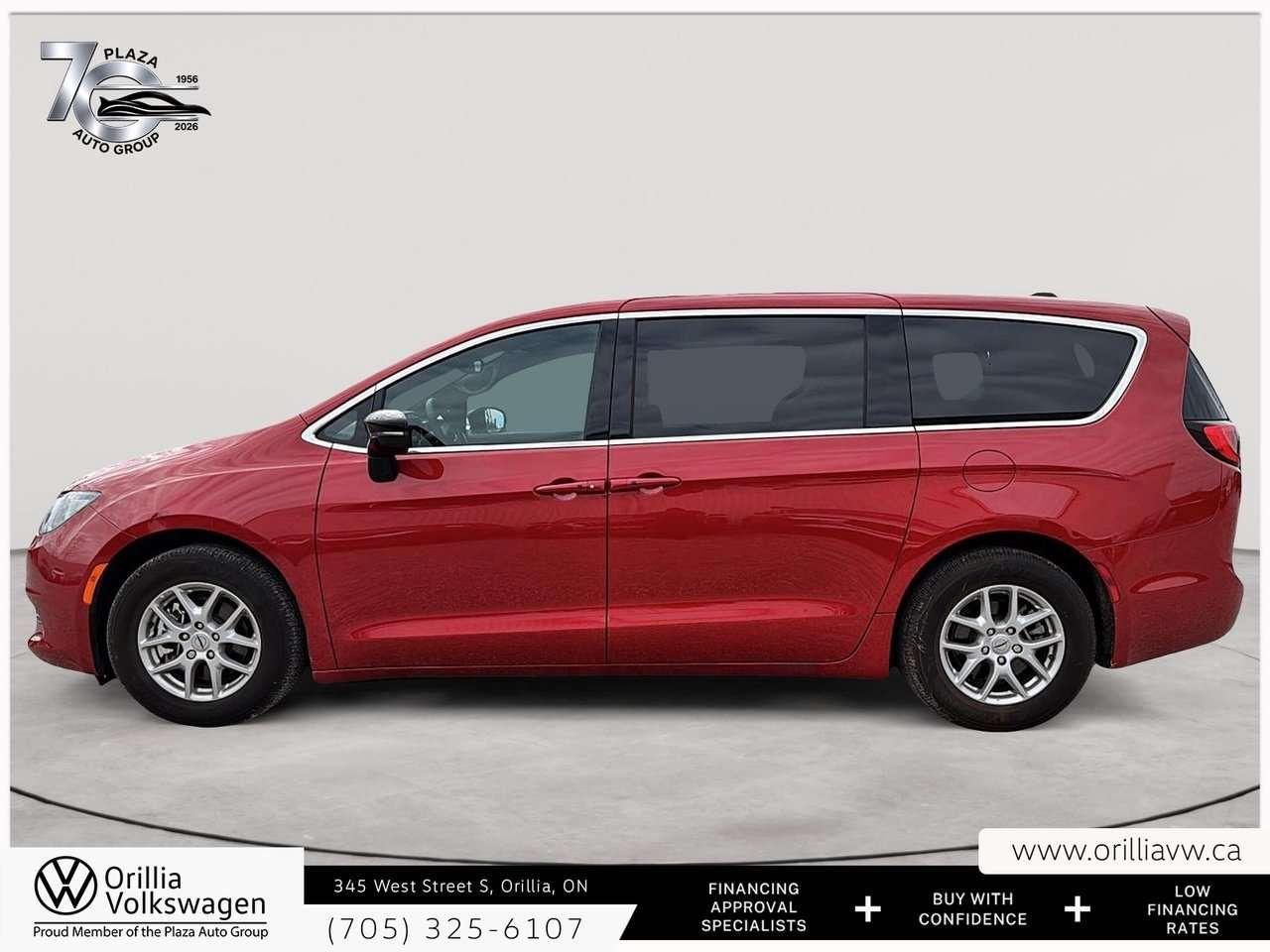 2025 Chrysler Grand Caravan SXT Power Sliding Doors   3-Row Seating   Adaptive Cruise / Photo
