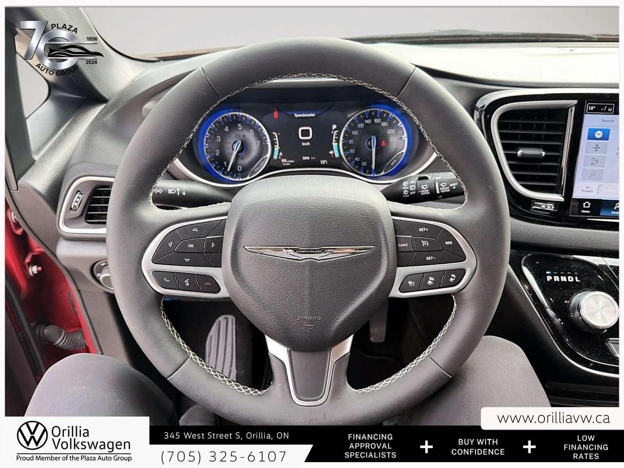 2025 Chrysler Grand Caravan SXT Power Sliding Doors   3-Row Seating   Adaptive Cruise / Photo