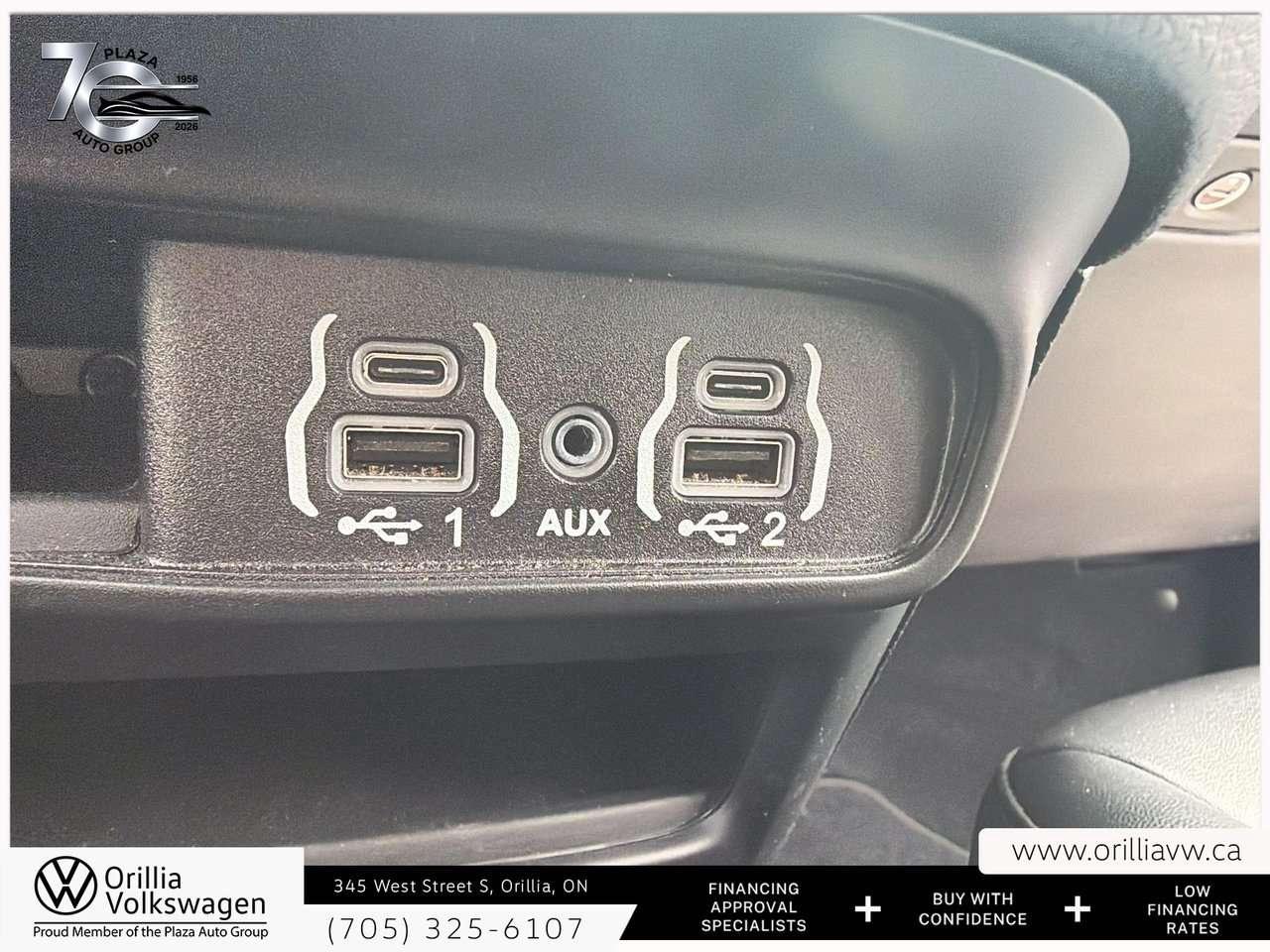 2025 Chrysler Grand Caravan SXT Power Sliding Doors   3-Row Seating   Adaptive Cruise / Photo