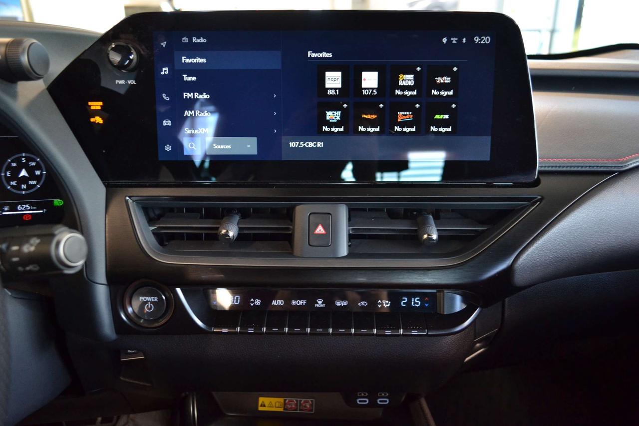 2025 Lexus UX 300H  Photo