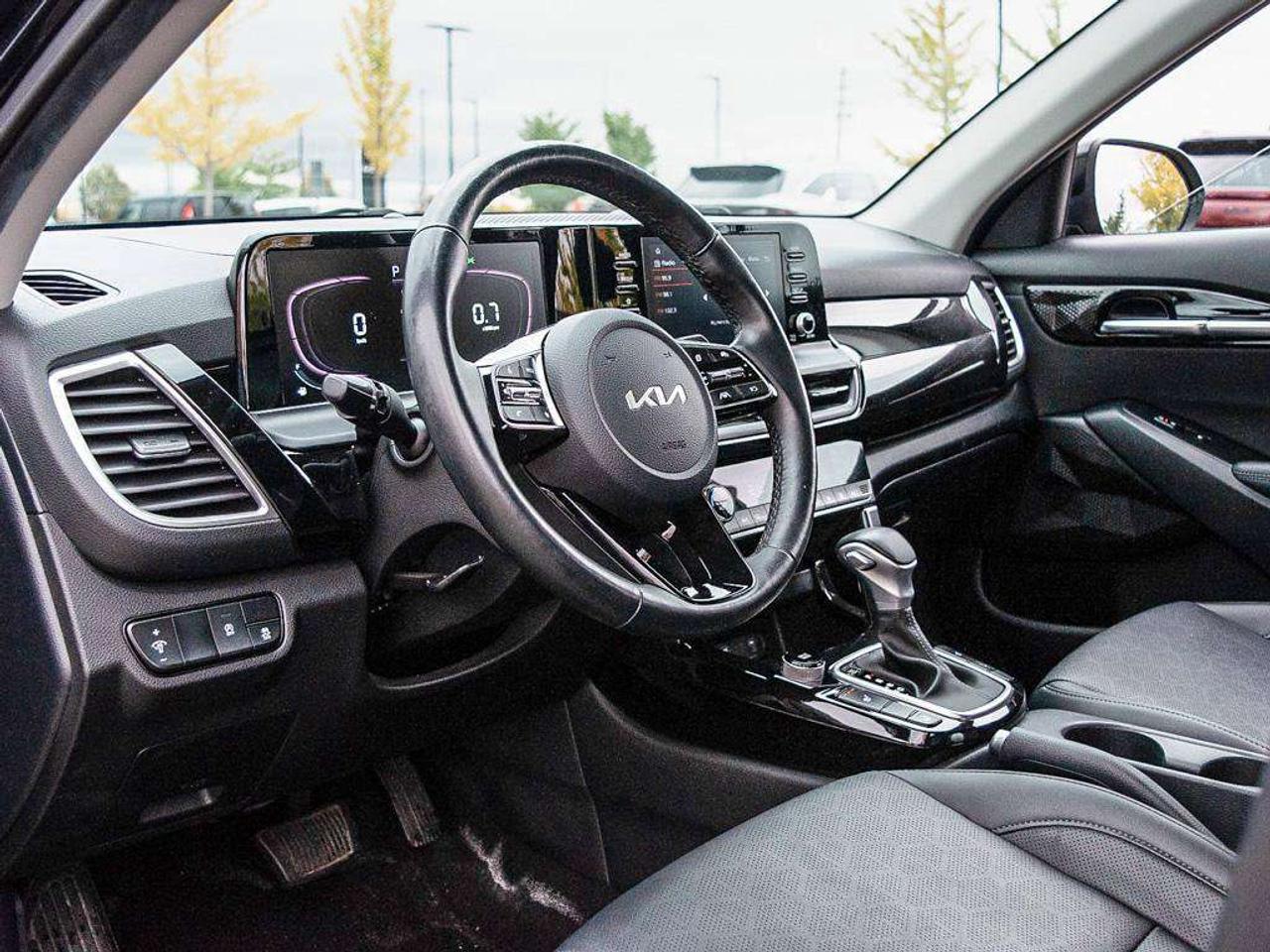 2024 Kia Seltos EX   Apple CarPlay   Backup Camera   Heated Seats Photo