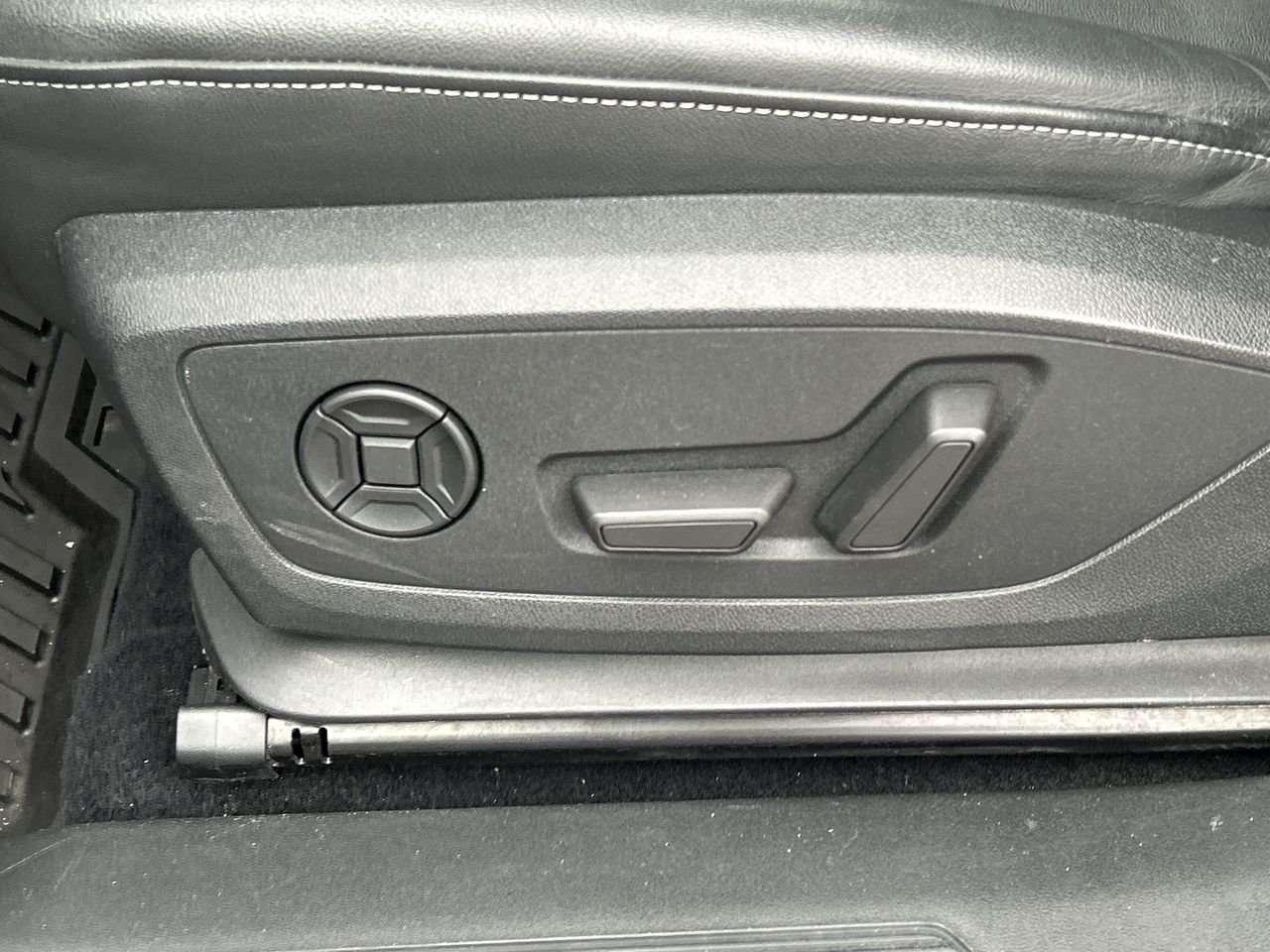 2023 Audi Q4 e-tron 50 quattro   One Owner Accident-Free Photo