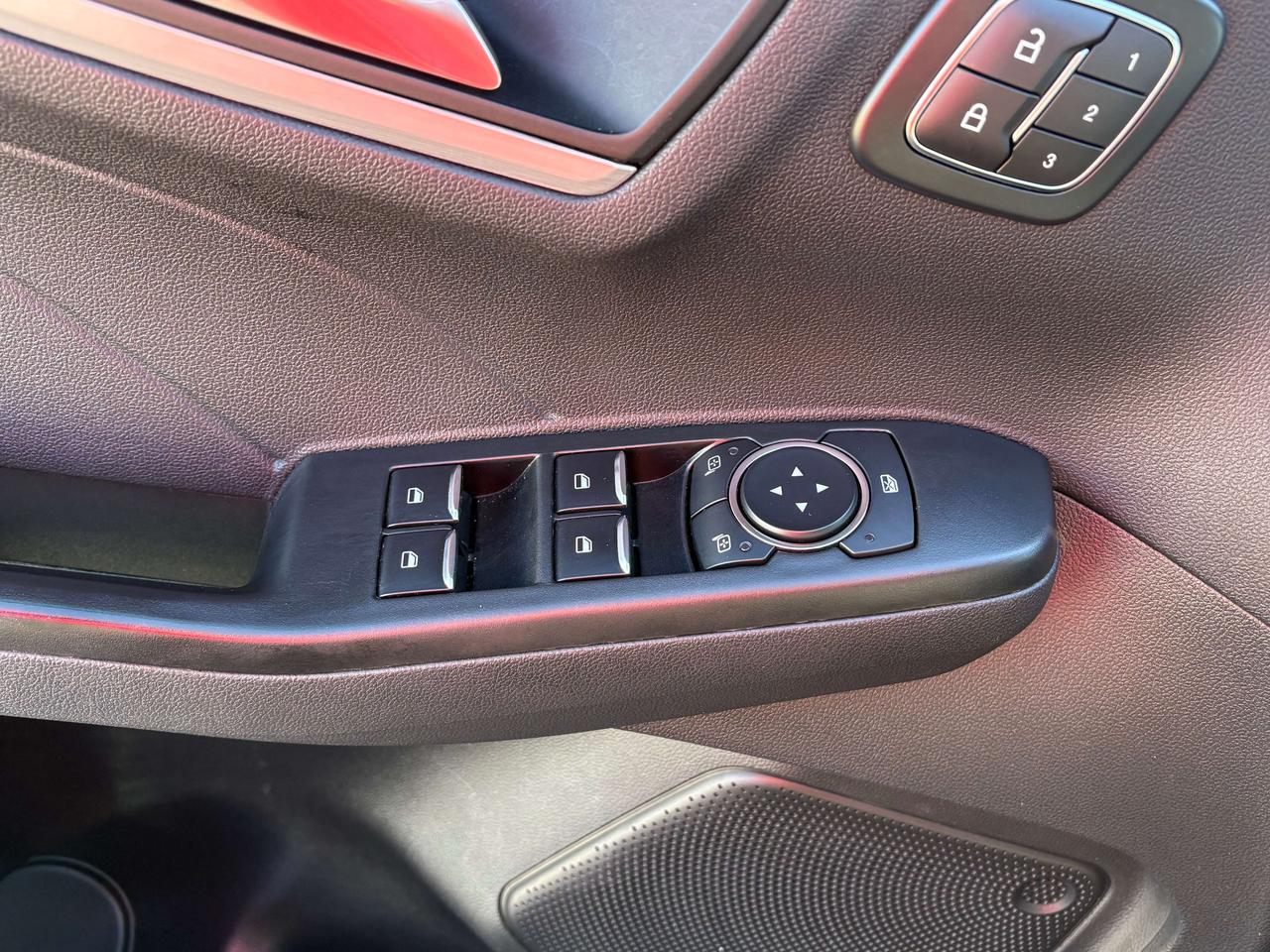 2025 Ford Escape Platinum AWD   Nav.   Leather   Heated Seats Photo
