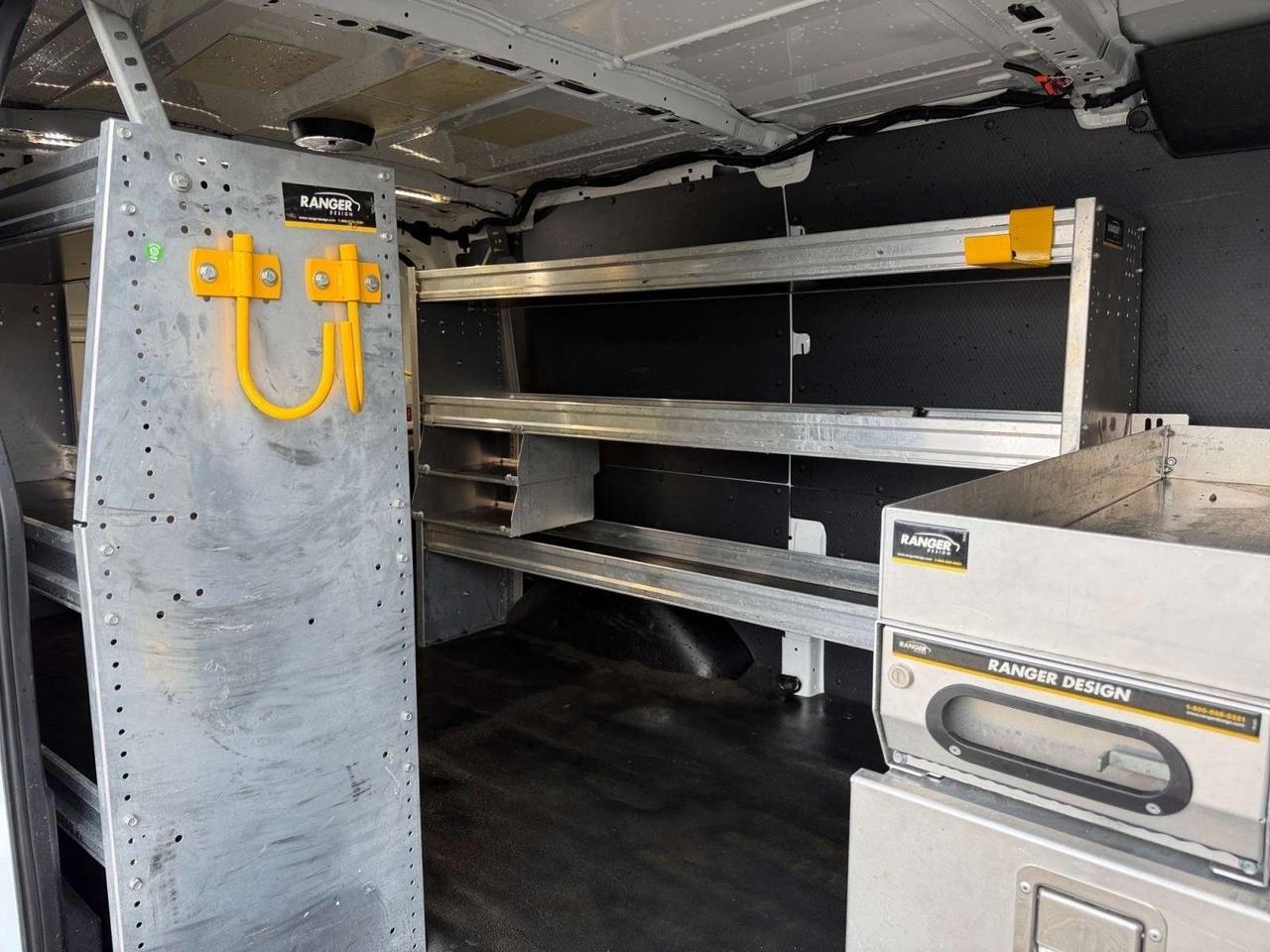 2019 Ford Transit T-250 130 Low Rf 9000 GVWR Sliding RH Dr * NO ACCIDENTS / SHELVES / Photo