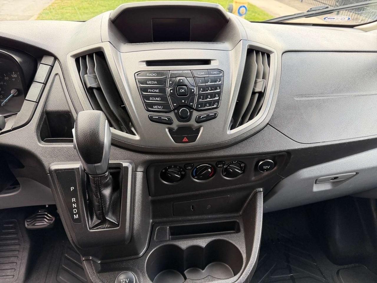 2019 Ford Transit T-250 130 Low Rf 9000 GVWR Sliding RH Dr * NO ACCIDENTS / SHELVES / Photo
