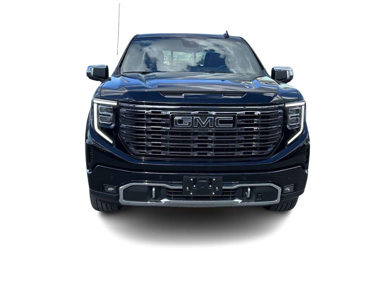 2025 GMC Sierra 1500 Crew Cab Short Box 4-Wheel Drive Denali Ultimate   Clean Accident-Free History Photo
