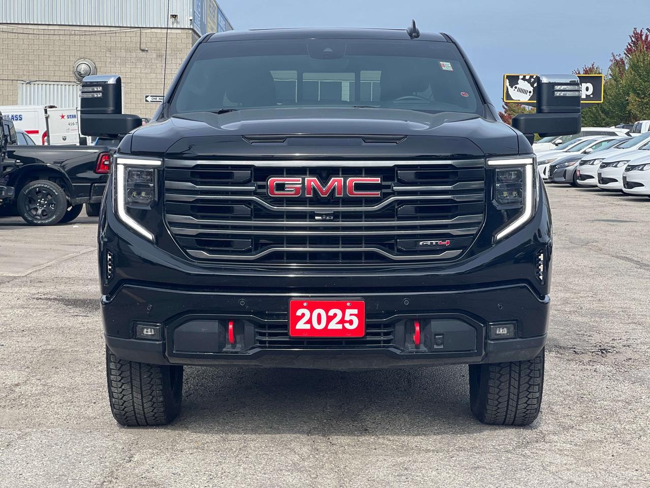 2025 GMC Sierra 1500 AT4 Photo2