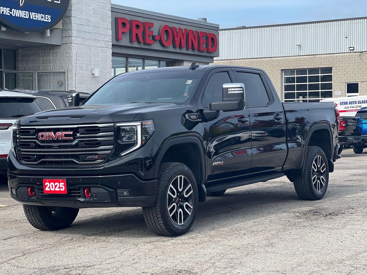 2025 GMC Sierra 1500 AT4 Photo