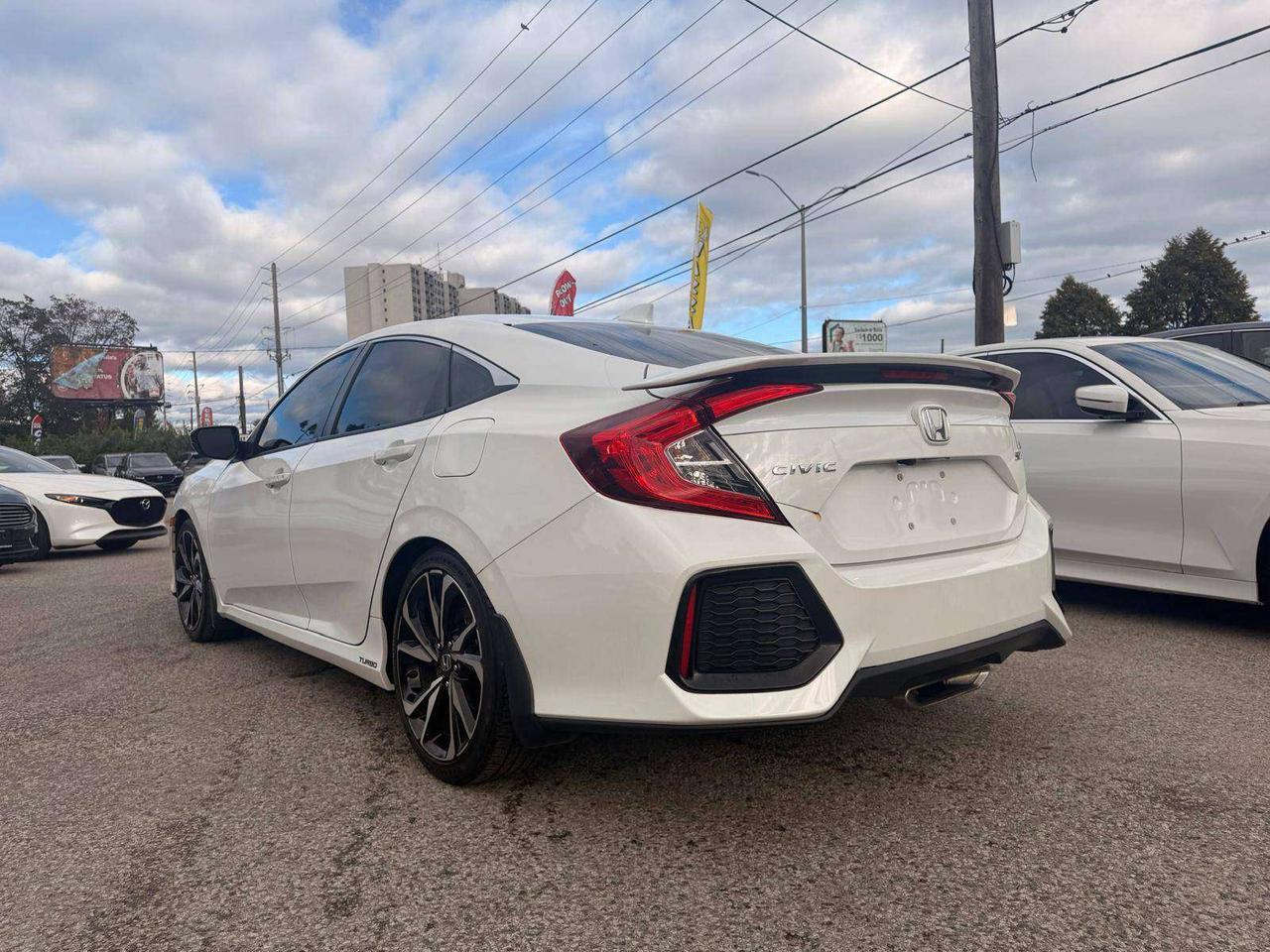 2017 Honda Civic 4dr Man Si Photo