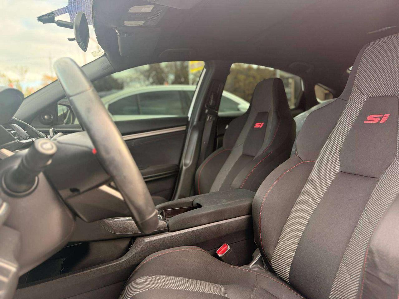 2017 Honda Civic 4dr Man Si Photo