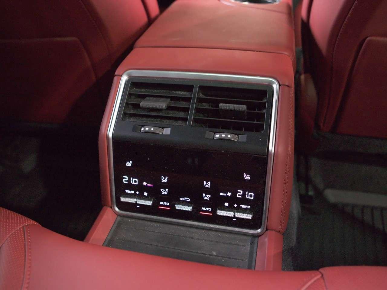 2023 Porsche Panamera 4S Sport Turismo AWD Photo