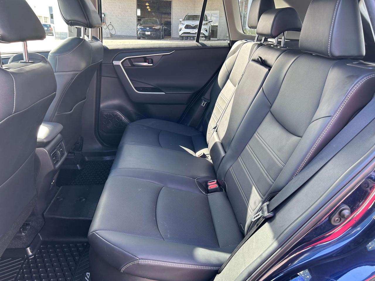2023 Toyota RAV4 Limited Hybrid   No Reported Accidents   JBL Audio Photo