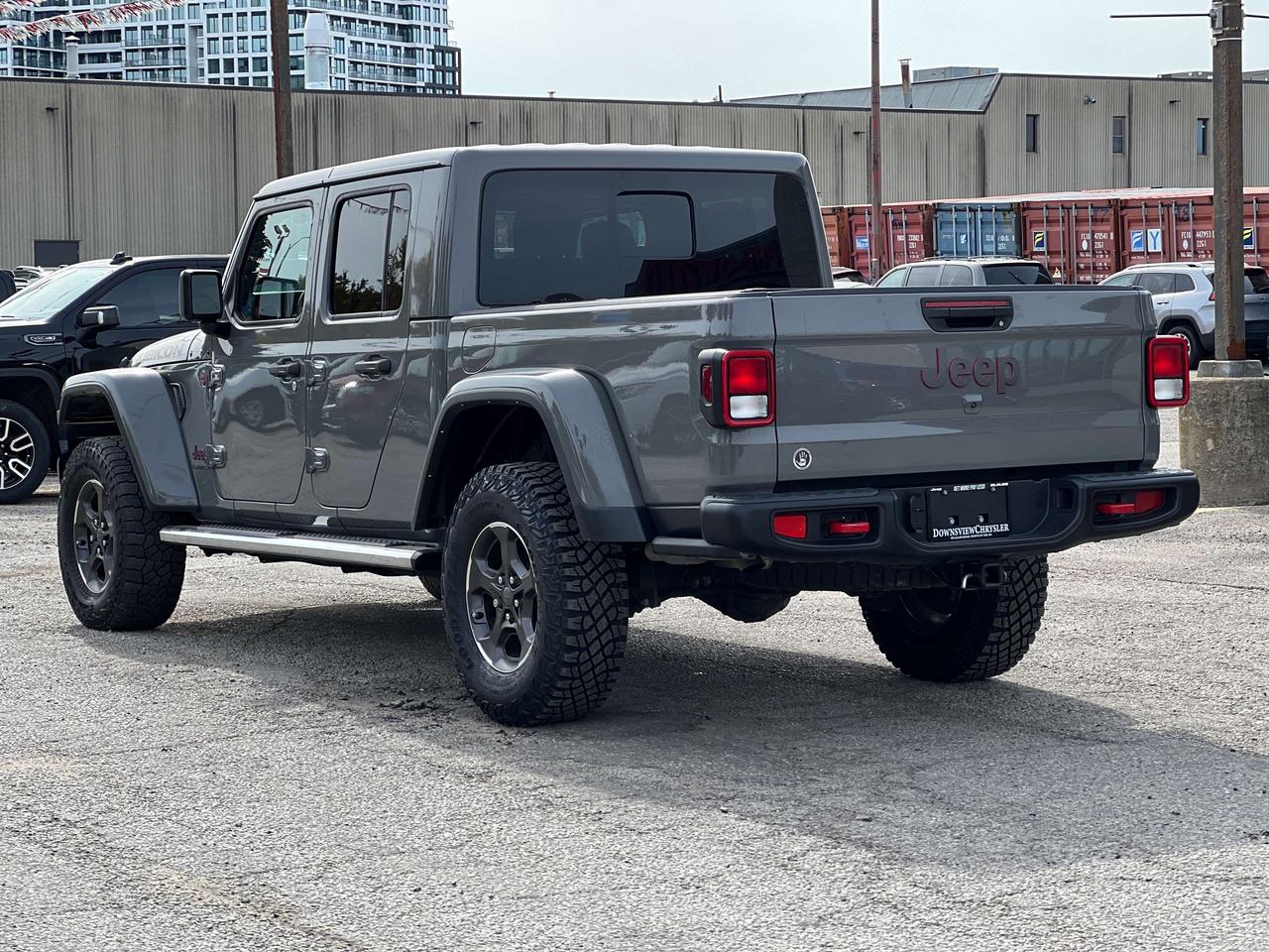 2022 Jeep Gladiator Rubicon w/Leather, Body Colour Hardtop/Fender, Tow Photo