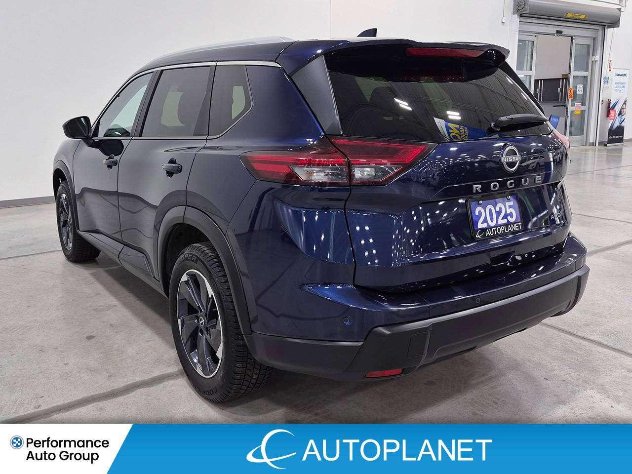 2025 Nissan Rogue SV, Apple CarPlay, Remote Start, Apple CarPlay! Photo