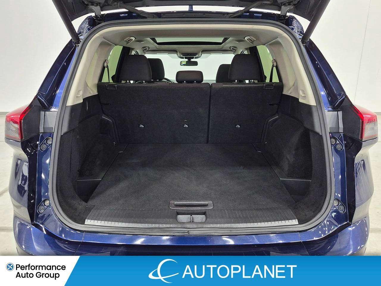 2025 Nissan Rogue SV, Apple CarPlay, Remote Start, Apple CarPlay! Photo