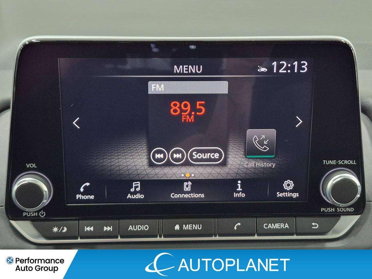 2025 Nissan Rogue SV, Apple CarPlay, Remote Start, Apple CarPlay! Photo