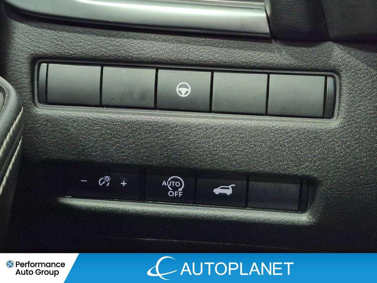 2025 Nissan Rogue SV, Apple CarPlay, Remote Start, Apple CarPlay! Photo