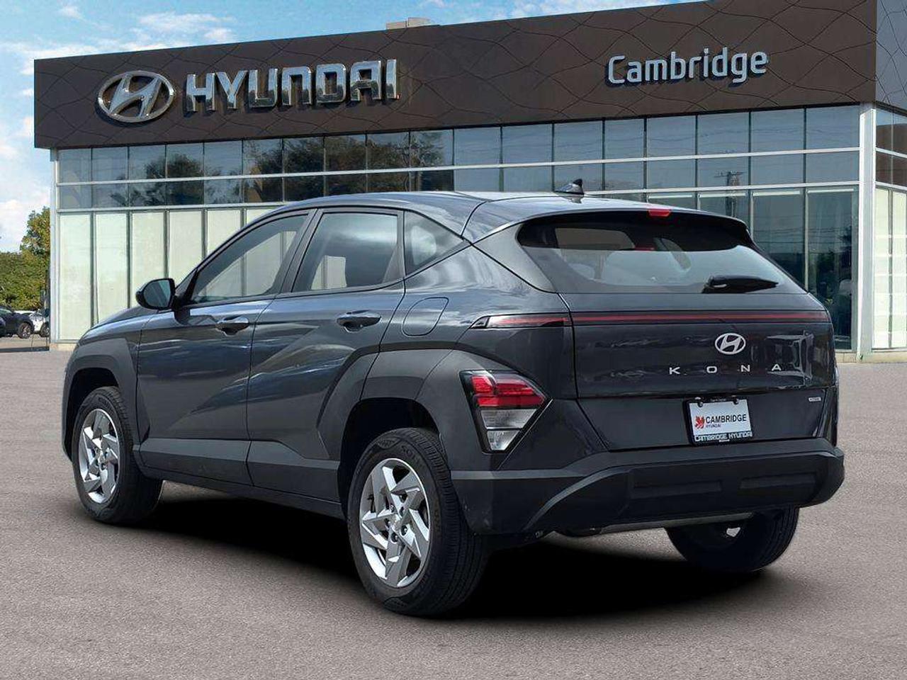 2024 Hyundai KONA Essential Photo