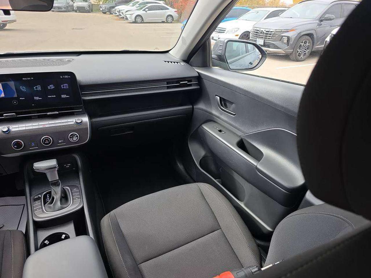 2024 Hyundai KONA Essential Photo
